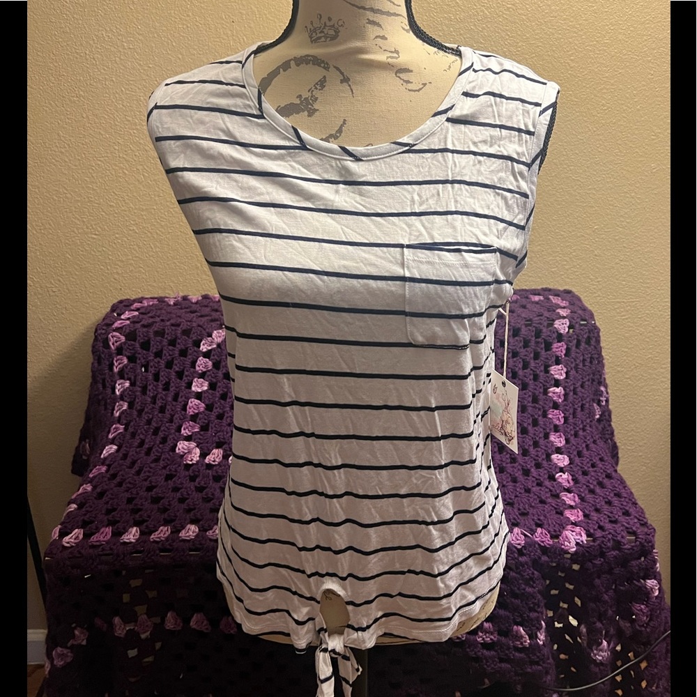 Black & White Tank-Top